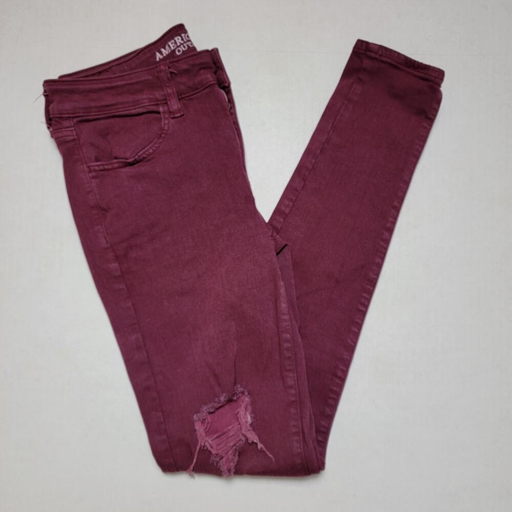 American Eagle Plum Distressed Skinny Jeans SZ 6